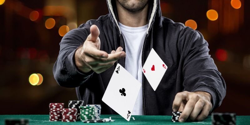 Mẹo và chiến thuật trong cách chơi poker 